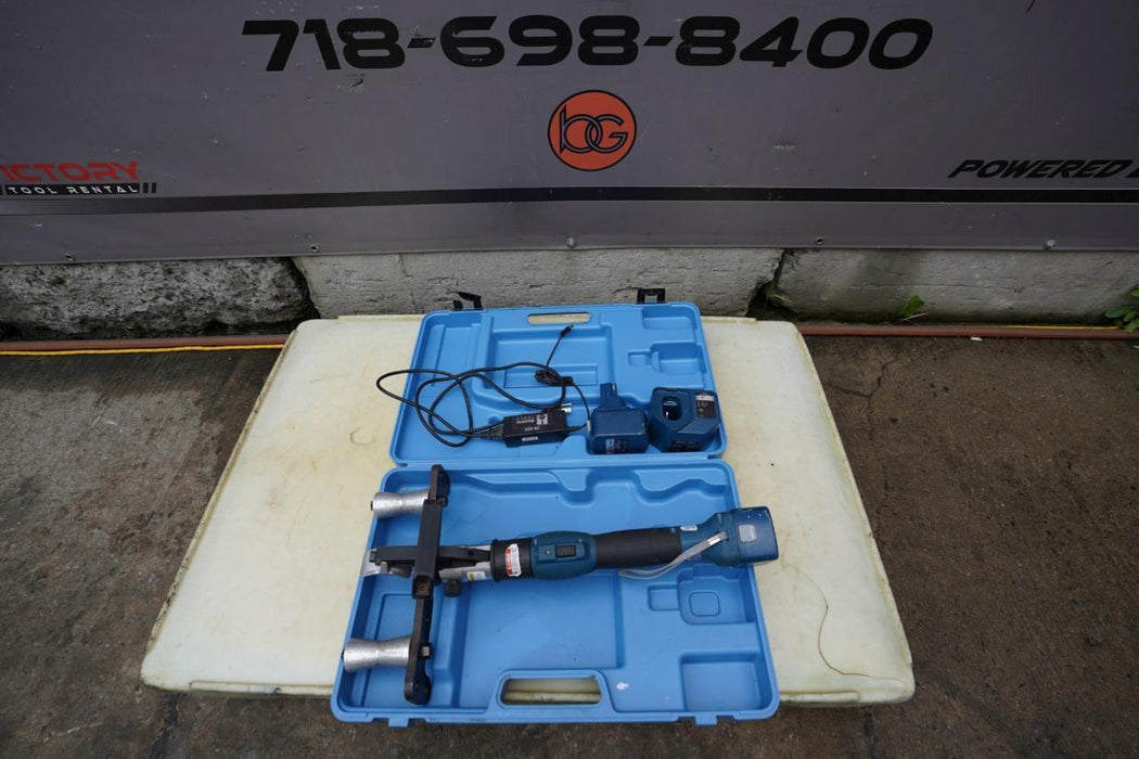 Huskie SL-BND 6 Ton Hydraulic Cable Bender Works Great