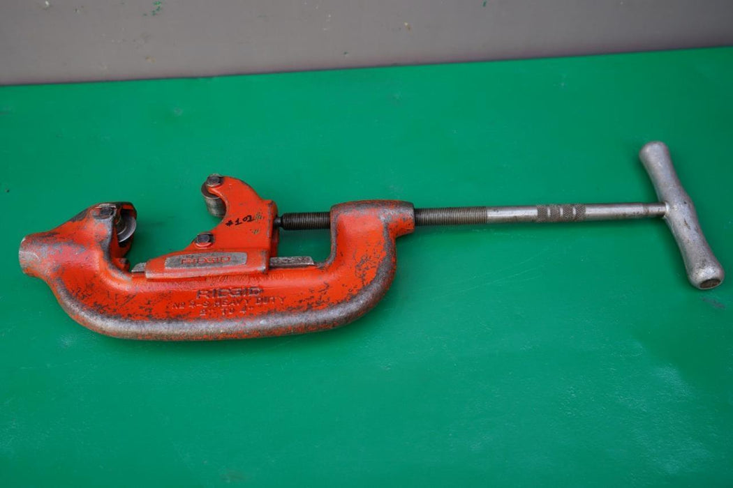 Ridgid 4-S 2 to 4 inch Pipe Cutter. Works Great. #101