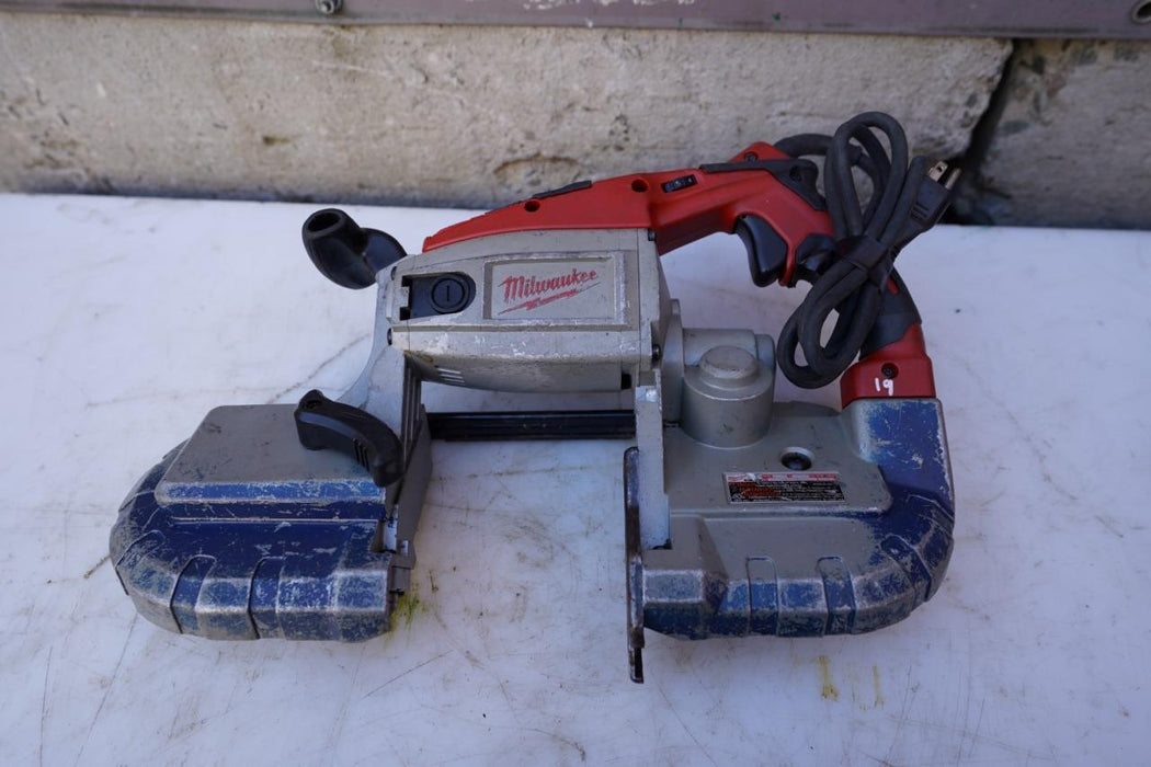 Milwaukee Deep Cut Corded Band Saw. Works Fine. #19
