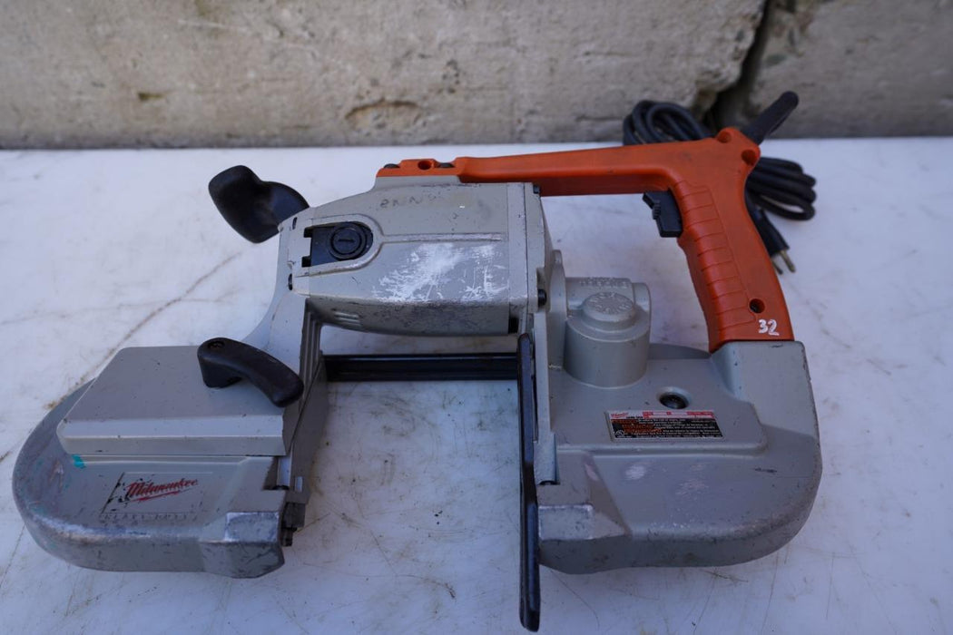 Milwaukee Deep Cut Corded Band Saw. Works Fine. #32