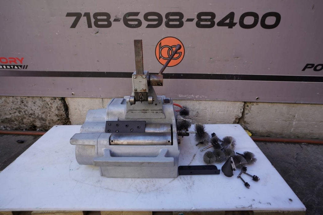Ridgid Copper and Stainless Cutting and Prep Machine Model 122XL Pipe Cutter #1