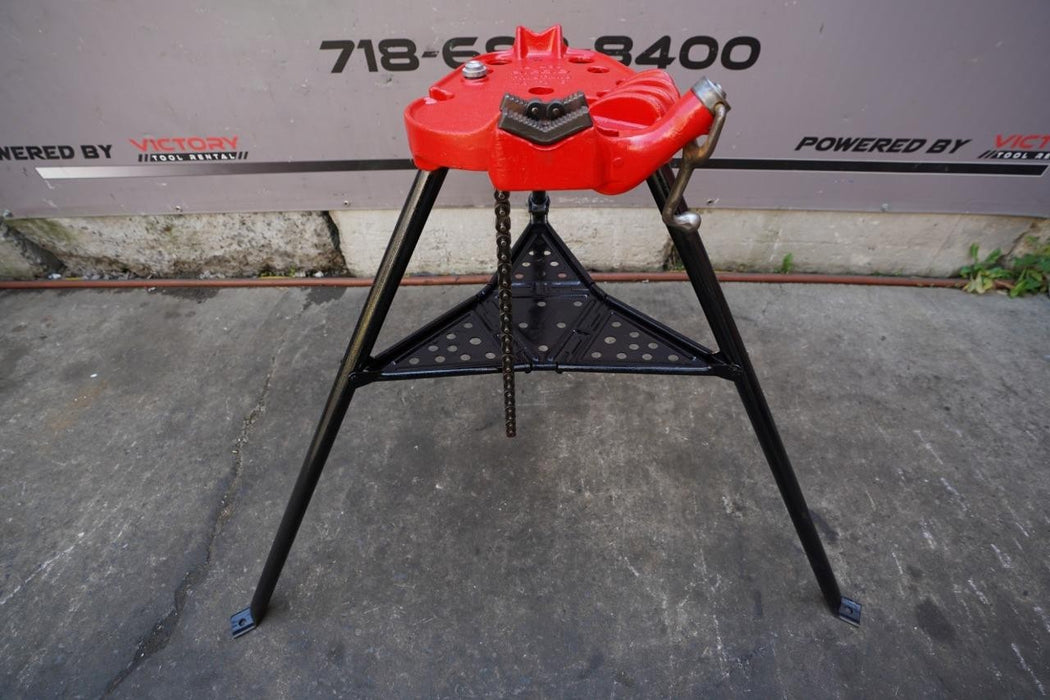Reed 450 1/8 to 5 inch Tripod Pipe Vise for Ridgid Pipe Great Shape #9