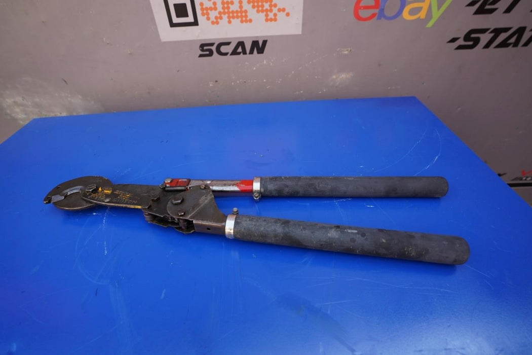 HK Porter 8690FH Ratchet Type Hard Cable Cutter. Works Fine. #7