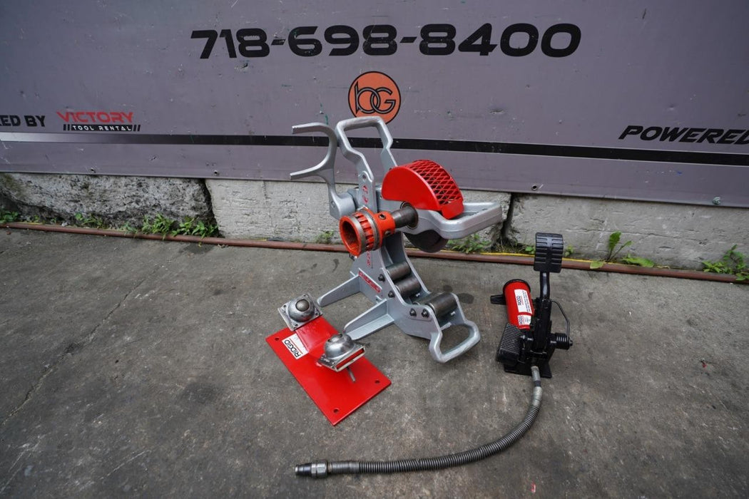 Ridgid 258 Hydraulic Pipe Cutter with Pump and Roller. Works Fine. #1