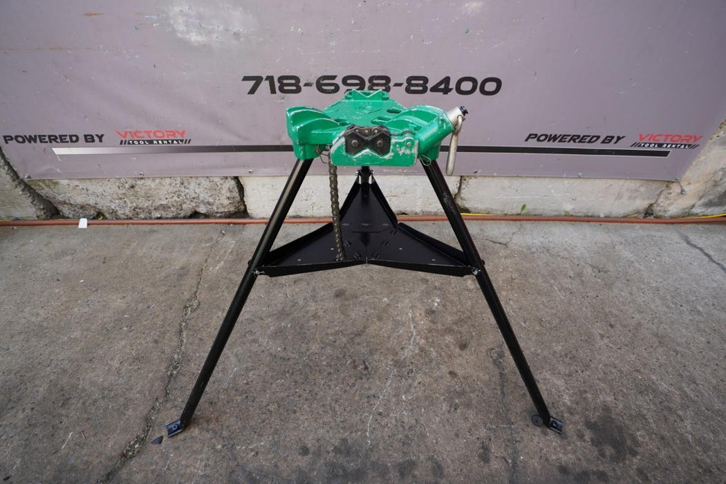 Greenlee 466 Tripod Pipe Vise 1/8 to 6 inch.  Great Shape.  #1