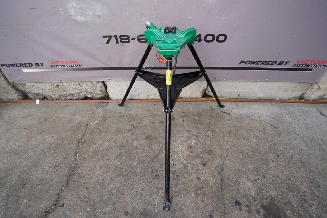 Greenlee 466 Tripod Pipe Vise 1/8 to 6 inch.  Great Shape.  #2