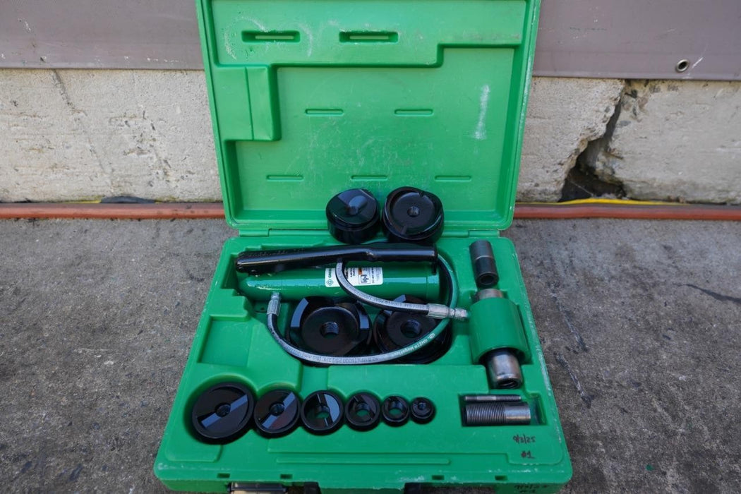 Greenlee 7310 1/2 to 4 inch Hydraulic Knock Out Punch and Die Set. Works Fine