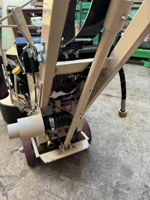 HOC EDCO 2D-HDP Propane MAGNA-TRAP Heavy Duty Dual-Disc Floor Grinder