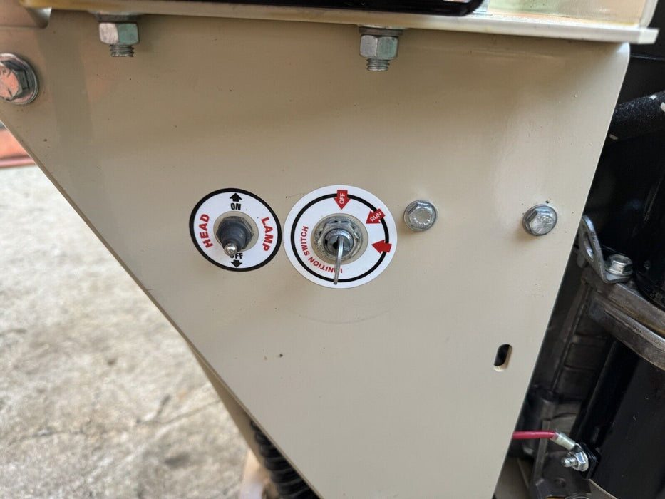 HOC EDCO 2D-HDP Propane MAGNA-TRAP Heavy Duty Dual-Disc Floor Grinder