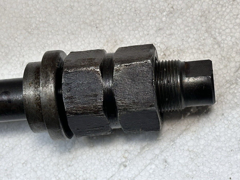 GREENLEE AV3036, 500-4686 HEAVY DUTY DRIVE/DRAW SCREW STUD FOR KNOCKOUT PINCH #5