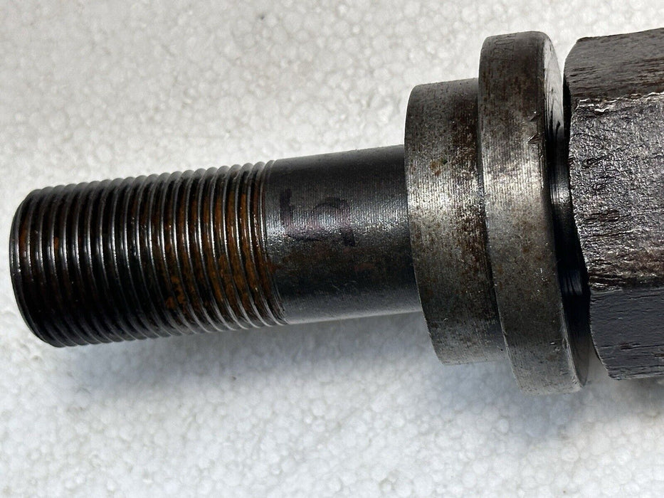 GREENLEE AV3036, 500-4686 HEAVY DUTY DRIVE/DRAW SCREW STUD FOR KNOCKOUT PINCH #5