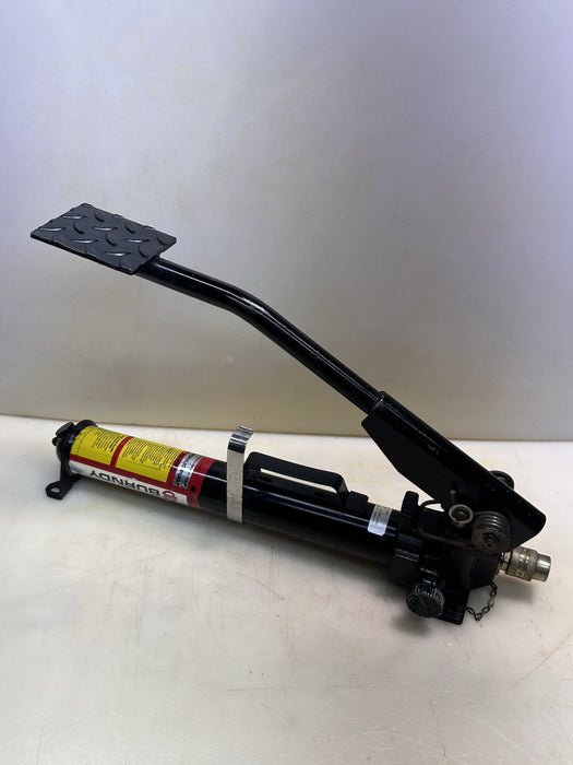 Burndy HP10 - 10000 PSI Foot Pump /Hand Pump Model C