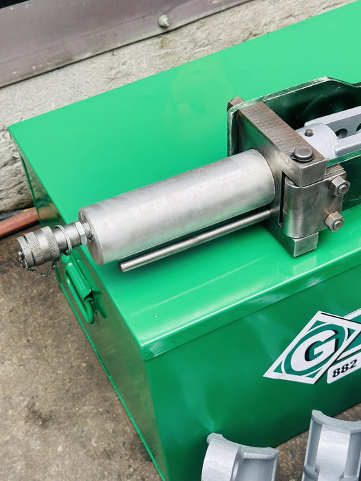 Greenlee 882 EMT Rigid Bender 1 1/4 1 1/2 2 inch Electric pump Works fine #6 bg6
