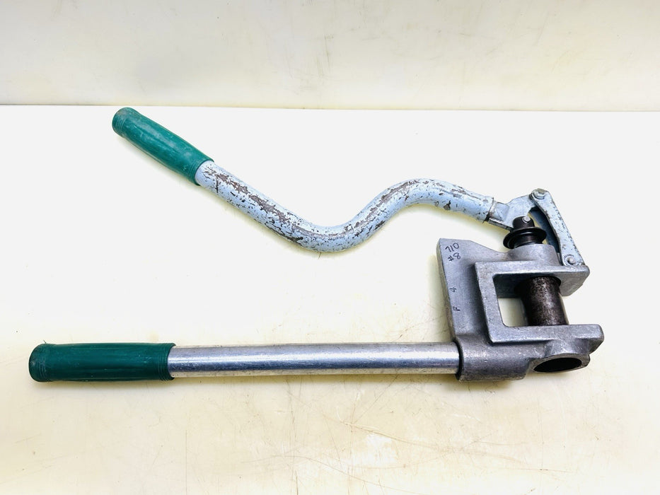 GREENLEE TOOLS 710 METAL STUD PUNCH FOR 1-11/32" DIAMETER HOLE ( 1" CONDUIT) #8