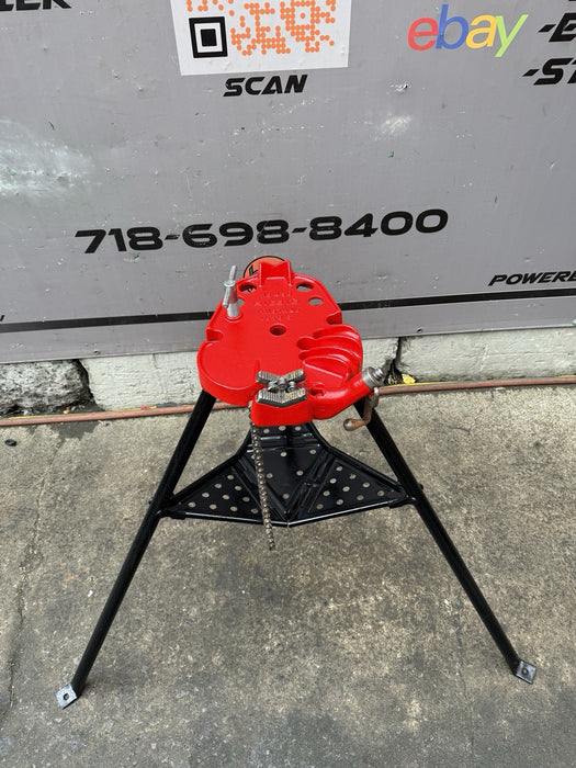 Ridgid 450 Pipe Vise Tripod Tri Stand. Up to 5 inches. Nice Shape.