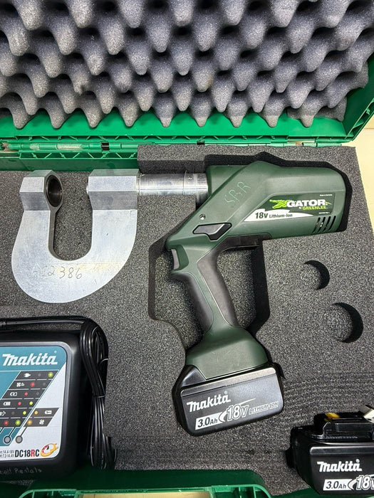 Greenlee ESP710L11 1-11/32 Cordless Structural Punch Kit 18V Li-Ion Stud Punch