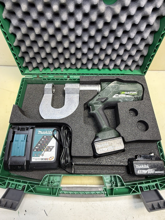 Greenlee ESP710L11 1-11/32 Cordless Structural Punch Kit 18V Li-Ion Stud Punch
