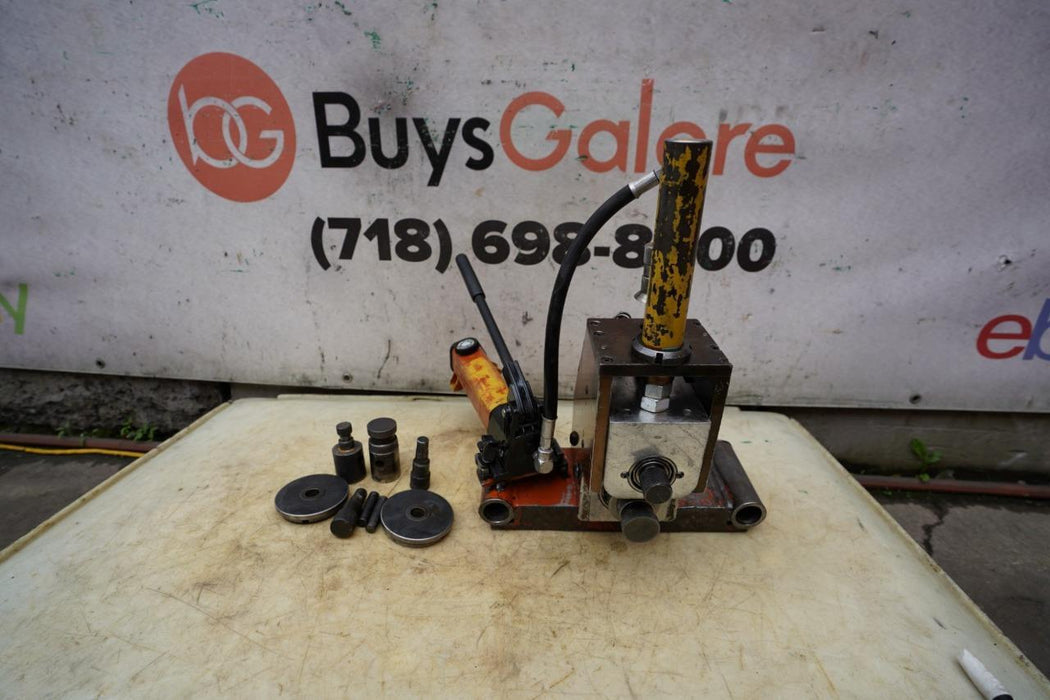 Gruvlok 1041 Hydraulic Pipe Roll Groover up to 12 inches