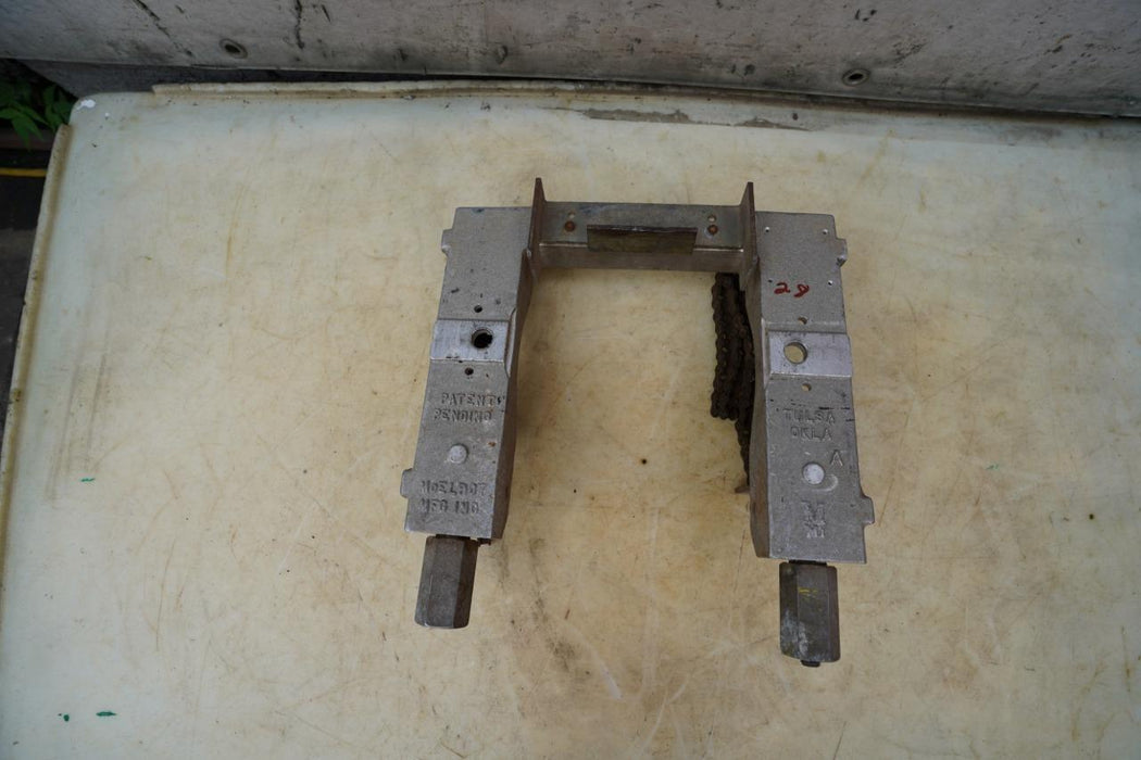McElroy Side Winder Pipe Fusion Machine Hold Down Vise Clamp Nice Unit #28