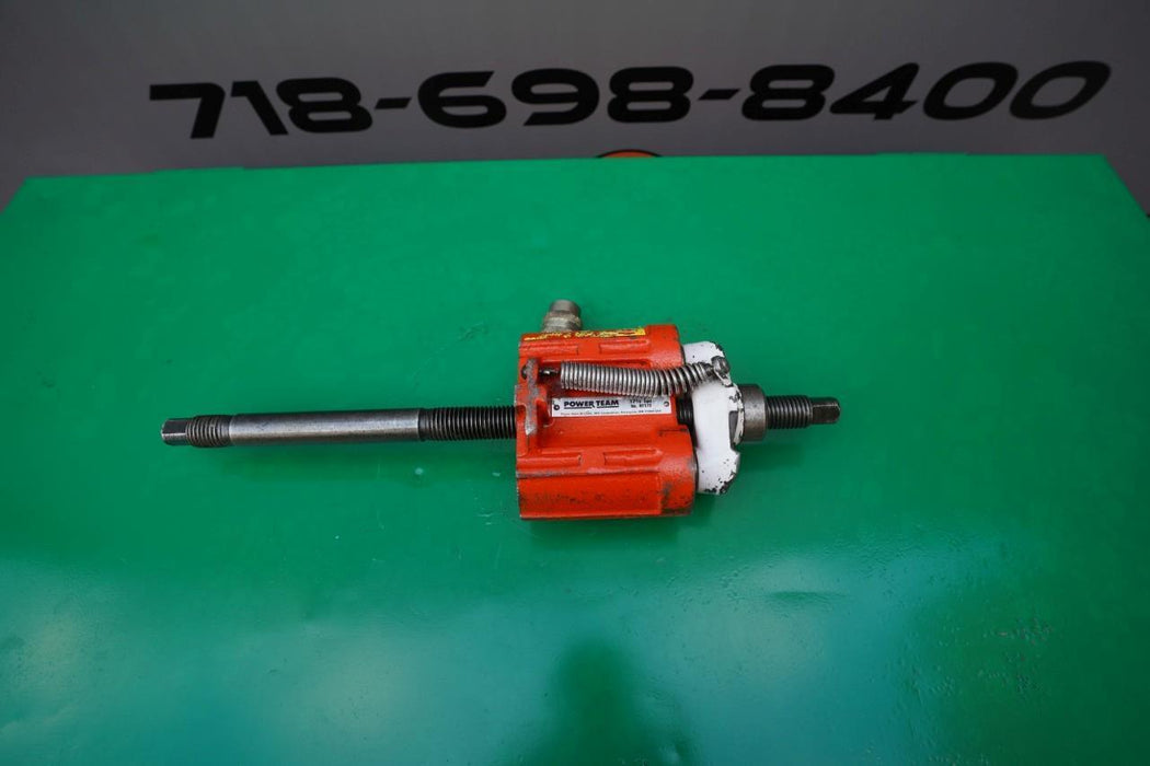 SPX Power Team Hydraulic Gear puller 17 Tons Nice Unit
