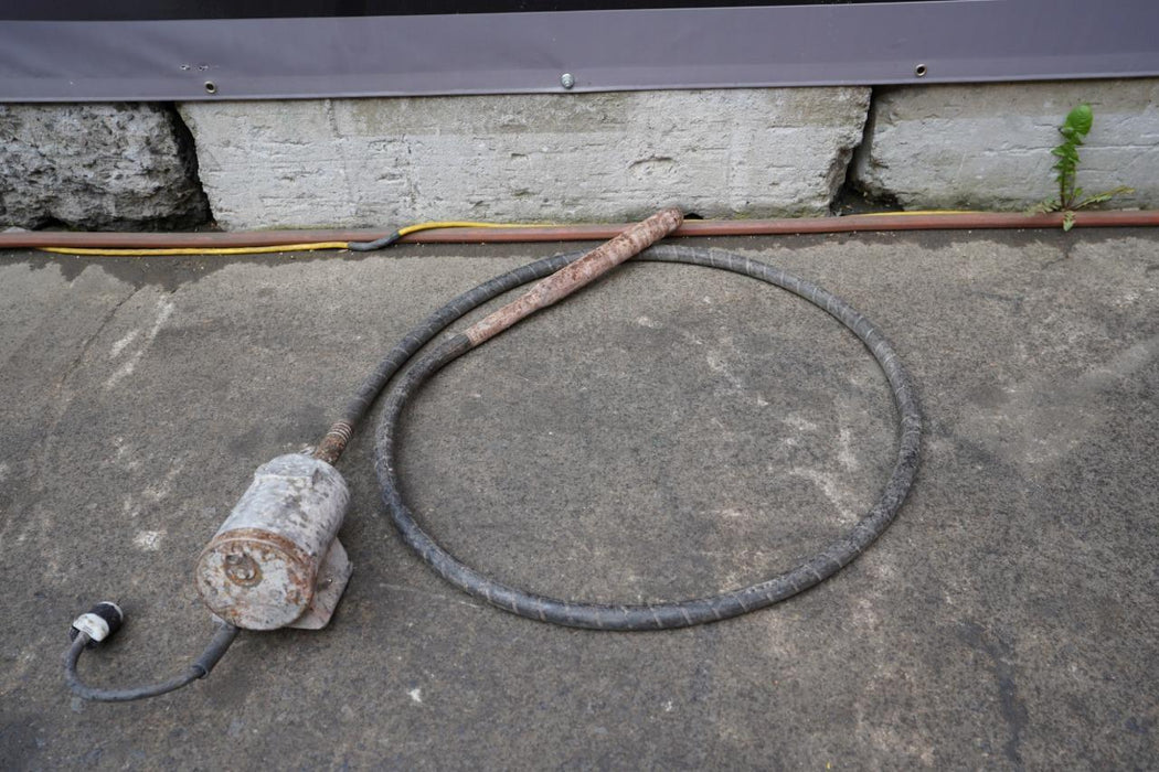 Northrock Concrete Vibrator 120 volts Works Fine