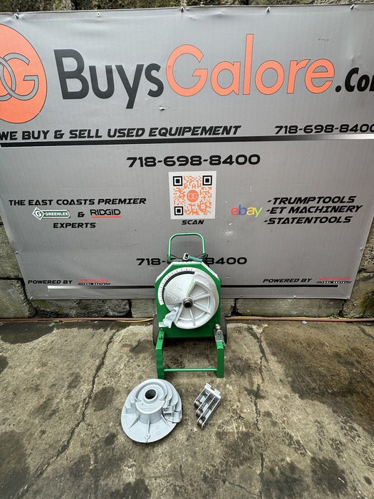 Greenlee 555 1/2-2" Conduit Pipe Bender. Comes with Rigid Shoes Great Shape bg5