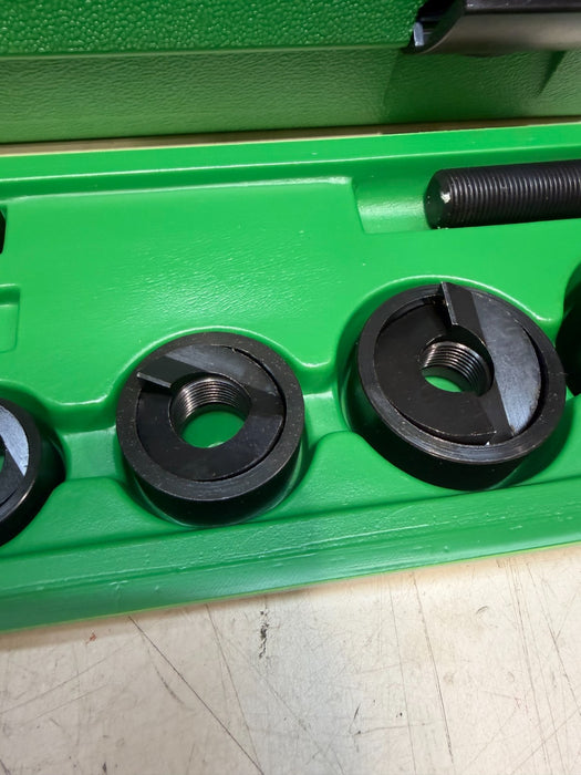 Greenlee 1806 SB  Ratchet Punch Driver Kit w/ 3 Studs & Case for Knockouts NEW