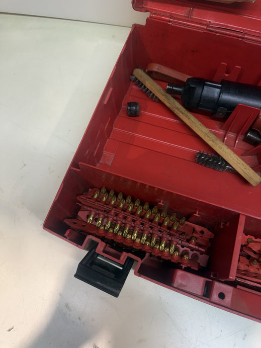 Hilti DX A40 Powder Actuated Concrete Nail Gun Case Extras Works Great