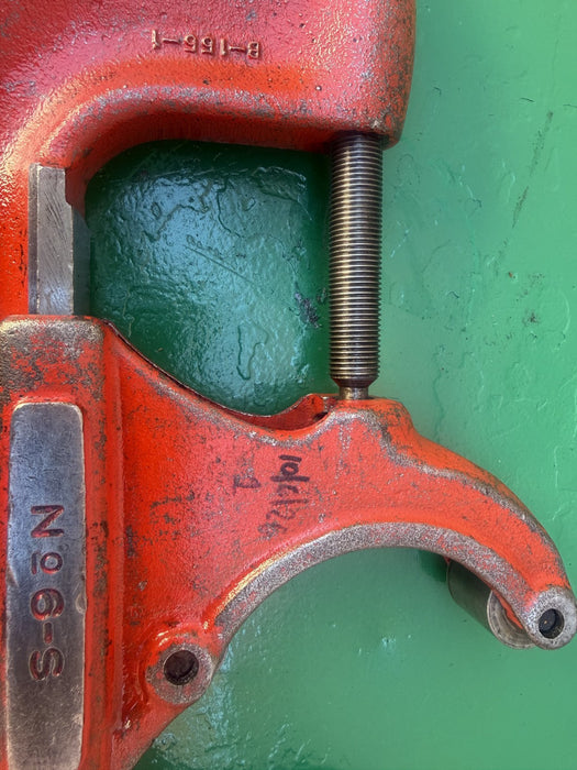 Ridgid HEAVY DUTY  No. 6-S Pipe Cutter  4"-6" Cutting Capacity  Great Shape #100