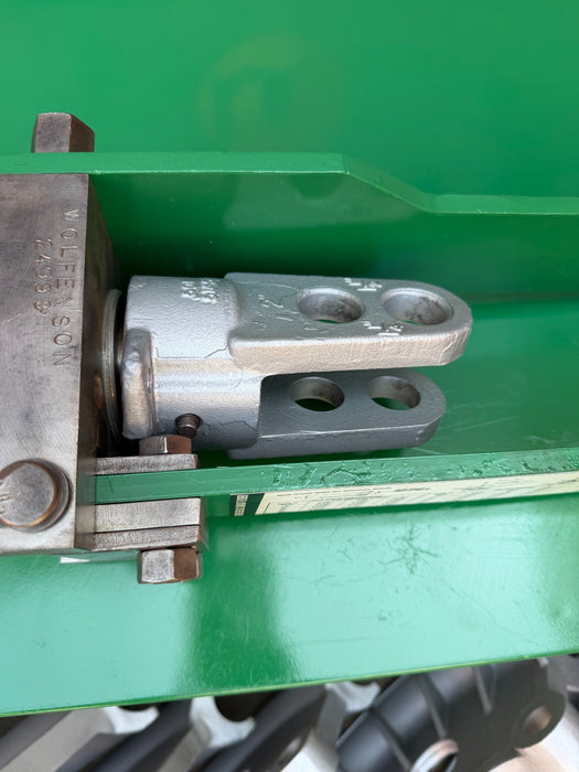 GREENLEE 882 Hydraulic Pipe Bender 1-1/4 - 2 RIGID EMT With Hand Pump