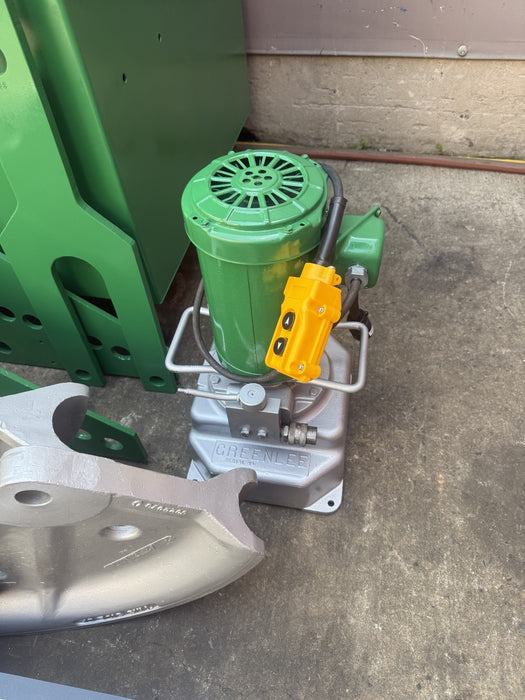 GREENLEE 885 884 Hydraulic Rigid 1 1/4 to 4 and EMT  2 1/2 to 4 Bender. 881