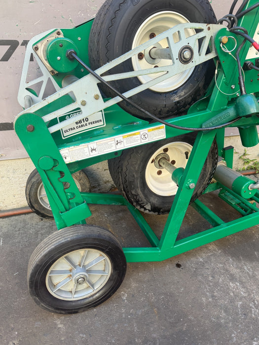 GREENLEE 6810 Ultra Feeder Electric Wire Puller - Reliable Cable Management