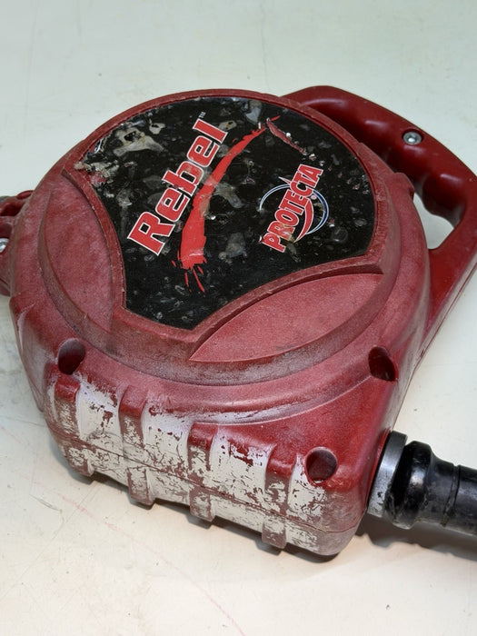 3M Rebel Protecta #3590500 33-Ft Self Retracting Lifeline (SRL) Fall Protection