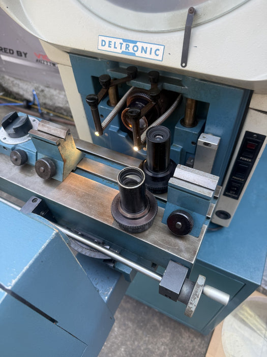 Deltronic 14" Optical Comparator DH14-MPC4, Surface Illumination, DRO.