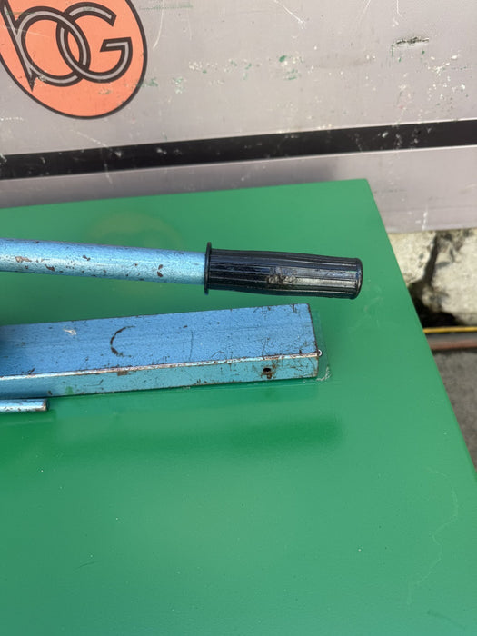T-Drill T Notcher Tee Forming Machine.  Nice Shape.