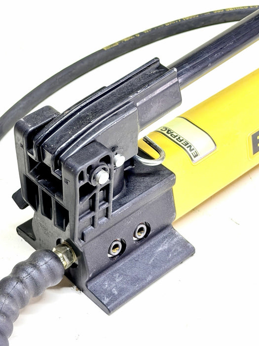 Enerpac P392 Two-Speed Hydraulic Hand Pump 700 Bar 10,000 PSI.  Works Great.