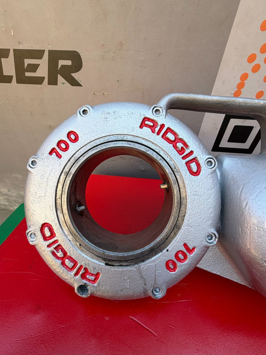 RIDGID Model 700 Power Drive Pipe Threader 12R Die Head Set 1/2-2 NPT Metal Case
