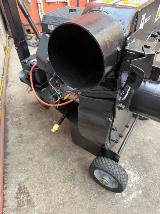 Meyer Versa Vac Insulation Vacuum 19HP Kohler Motor Works Great !
