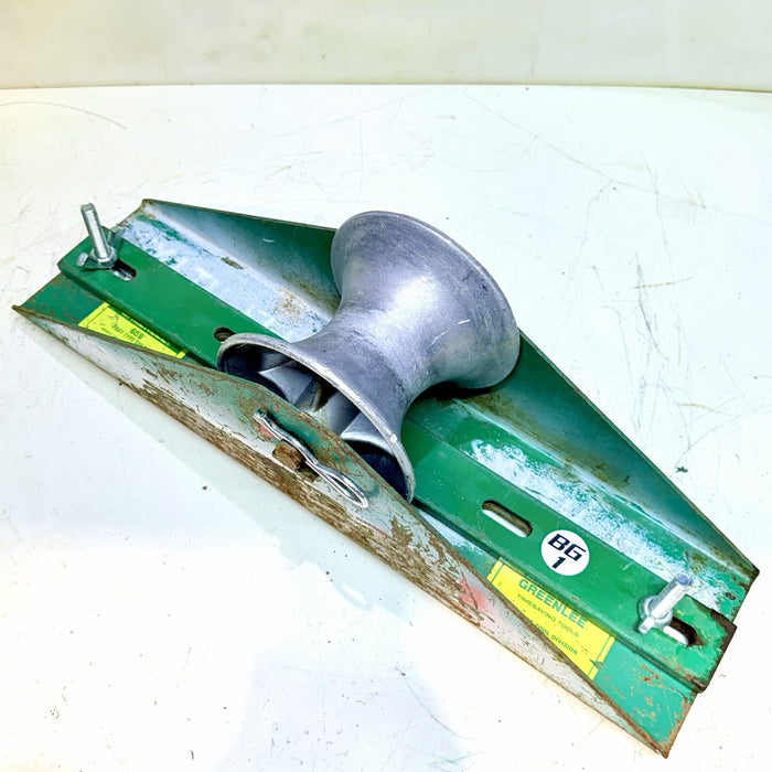 Greenlee 659 22" Tray-Type Cable Pulling Sheave BG1