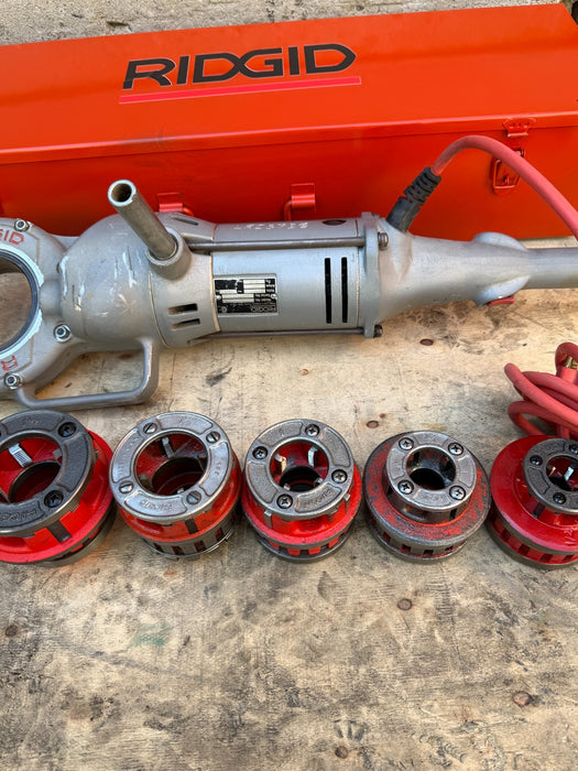 Ridgid 700 Pipe Threader Machine W/ith 1/2"-2" 12r Dies & Box #3