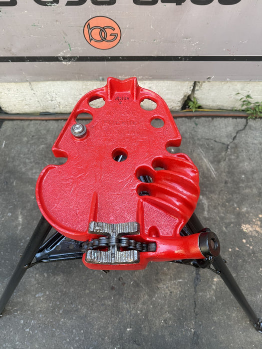 Ridgid 450 1/8 to 5 inch Tripod Pipe Vise for Ridgid Pipe Great Shape #2 8/7/26 — photo 3