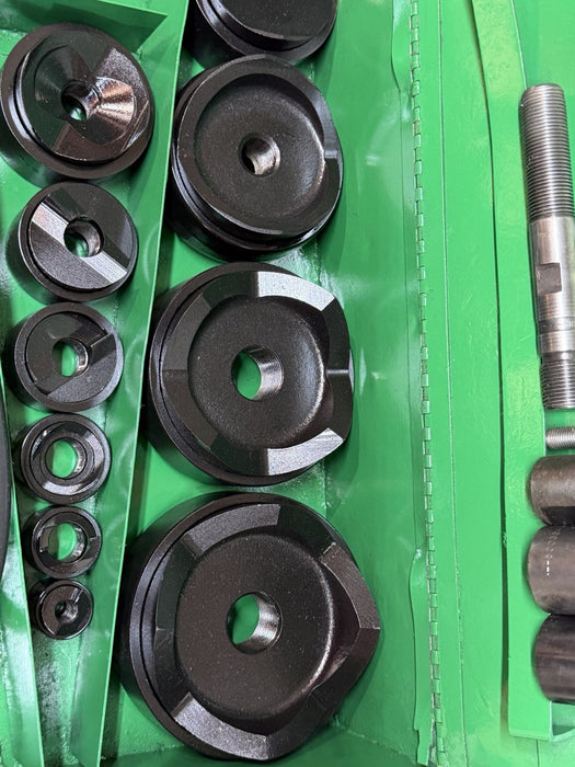 Greenlee 7310SB Slug Buster KO Knockout Punch Set 1/2" - 4" , 767 Pump & Box BG5