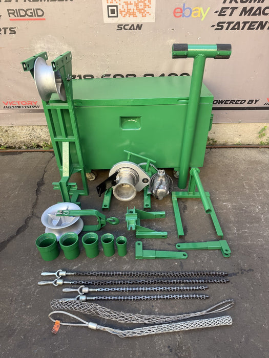 GREENLEE 640 4000 lbs Wire Cable Tugger Puller Set Box.  Works Fine. 10/15/26