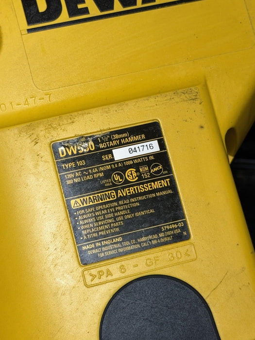 DeWalt DW530 1-1/2" Rotary Hammer Drill & 5 Bits With Case Excellent Shape