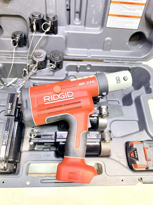 Ridgid RP210 Press Frame Press Tool W/ Battery, 5 Frames, Tool , Case Etc.  NICE