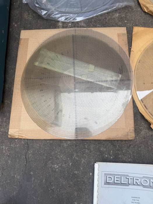 Deltronic 14" Optical Comparator DH14-MPC4, Surface Illumination, DRO.
