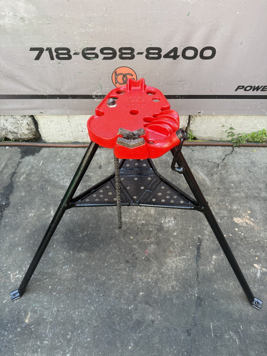 Ridgid 450 1/8 to 5 inch Tripod Pipe Vise for Ridgid Pipe Great Shape #5 8/7/26