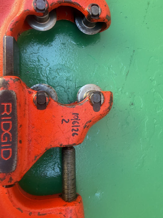 Ridgid No. 44-S Heavy Duty Four Wheel 2-1/2" to 4" Pipe Cutter #2