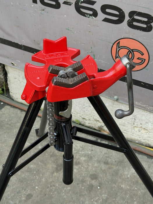 RIDGID 16703 425 PORTABLE TRISTAND CHAIN VISE  1/8”- 2-1/2”PIPE CAPACITY #2