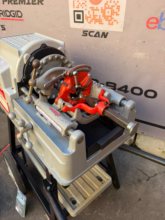 2018 RIDGID 535 V3 Pipe Threading Machine w/ Universal Cart & 811A Dies ET5